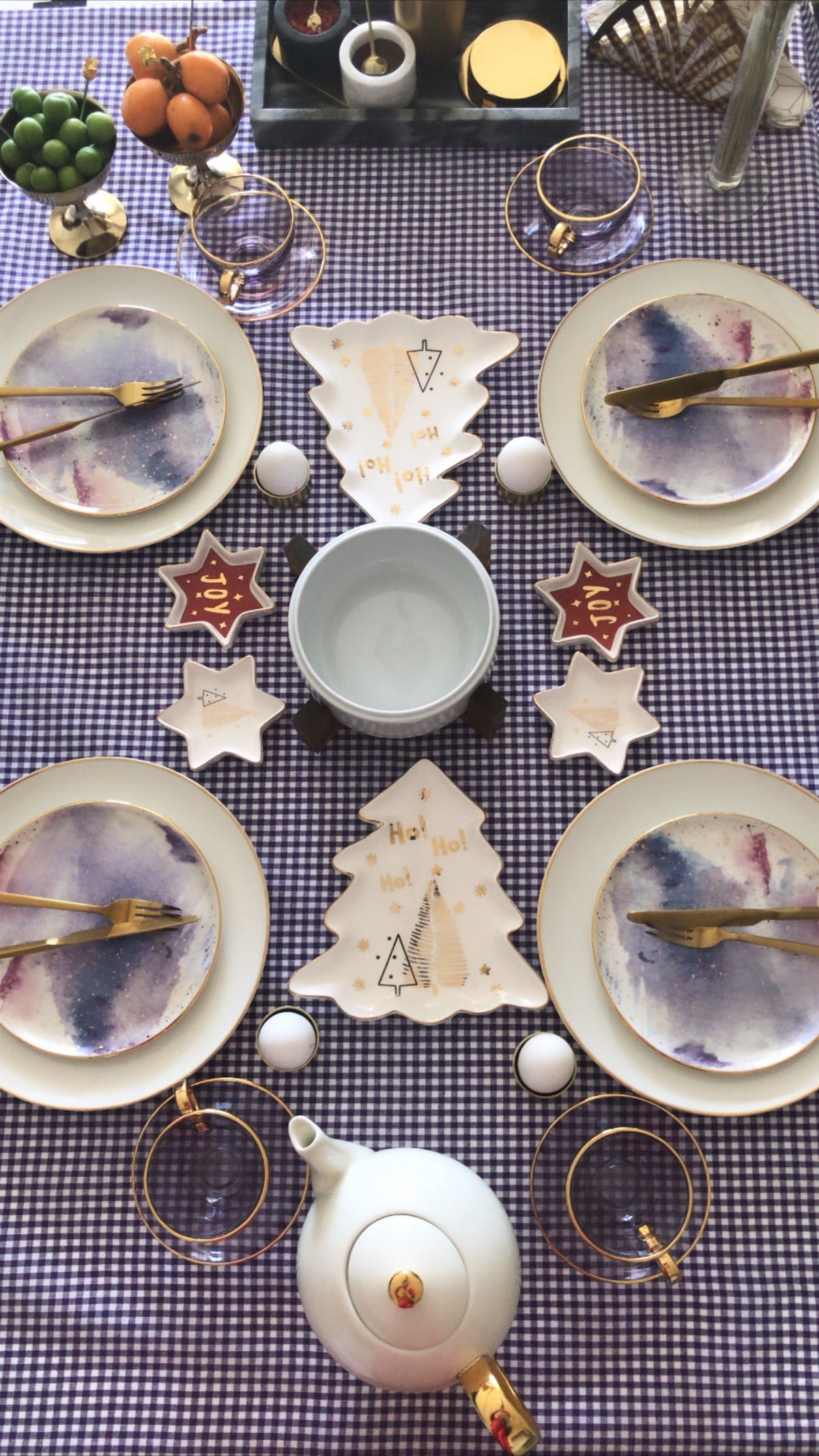 Nostalji Mor - Masa örtüsü