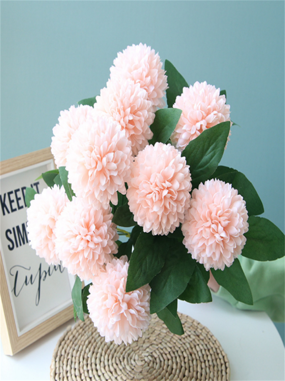 7 Dallı Krizantem Kartopu Yıldız Çiçek beyaz