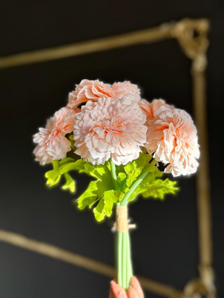 Kartopu Gerbera Çiçeği 30 cm 6 Lı Demet Çiçek