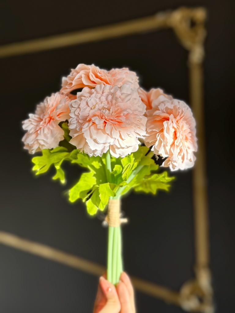 Kartopu Gerbera Çiçeği 30 cm 6 Lı Demet Çiçek