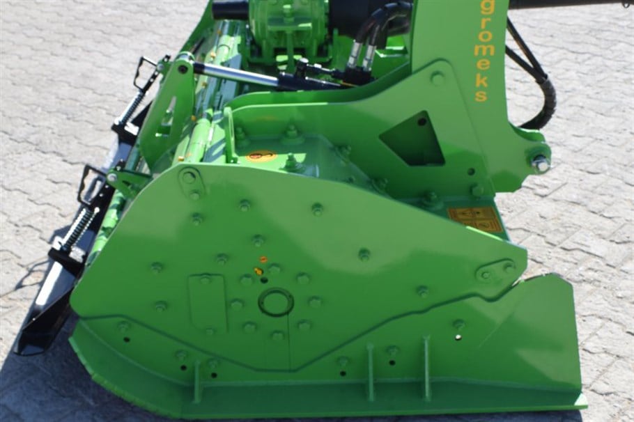 170cm Taş Kırma Makinası AGROMEKS TARIM MAKİNELERİ