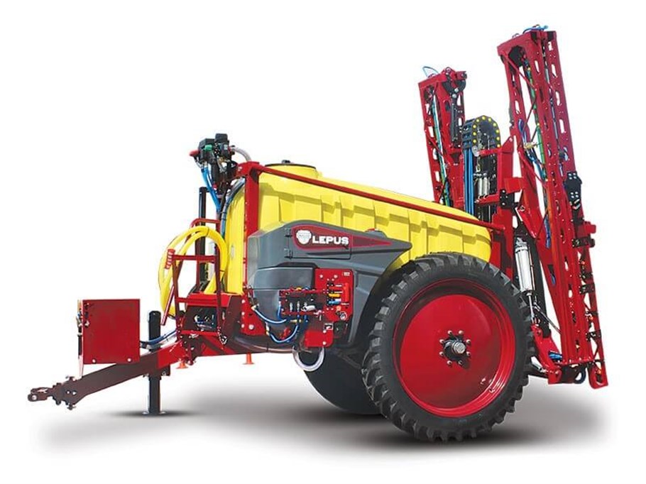 önallar Çekilir Tip Tarla İlaçlama Makinesi 3000 litre