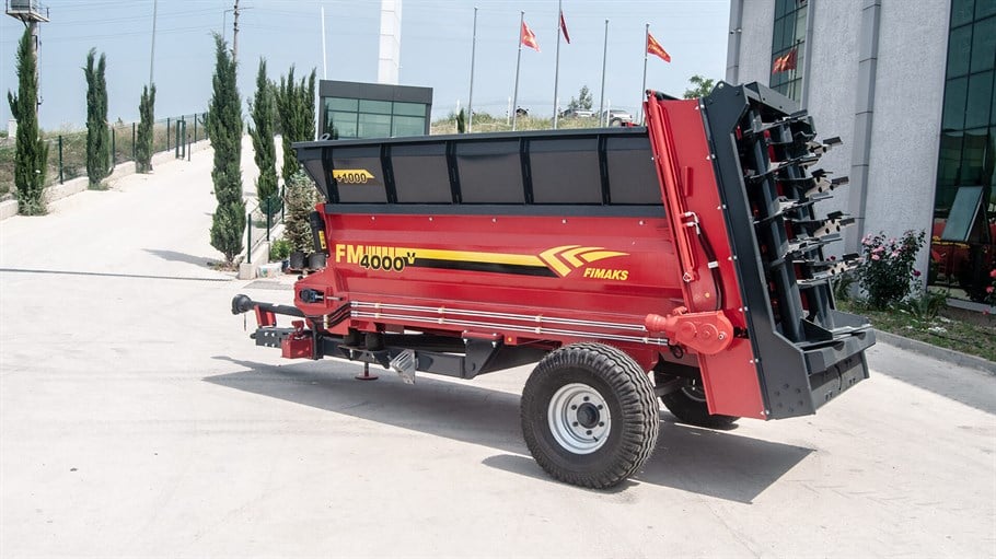 Katı Gübre Dağıtma 5 Ton