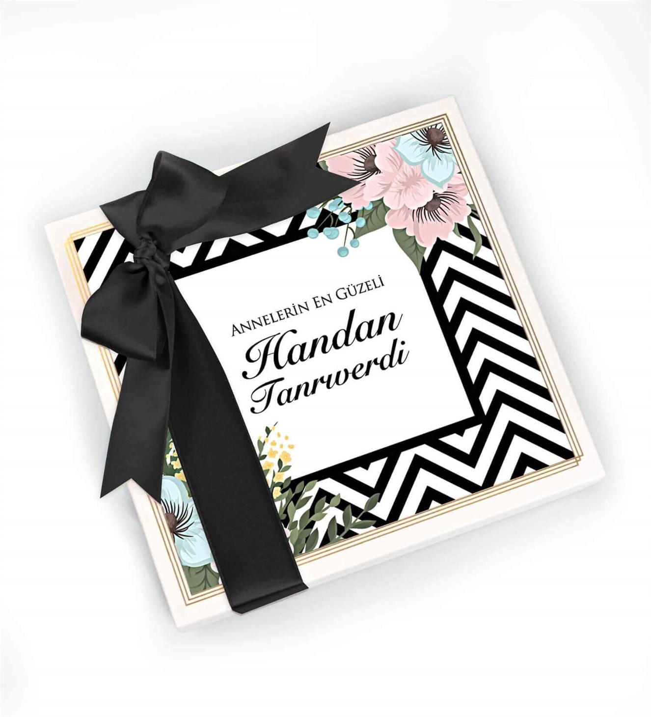 Anneye Özel İsimli Çiçek Tasarımlı Spesiyal Çikolata 16'lı