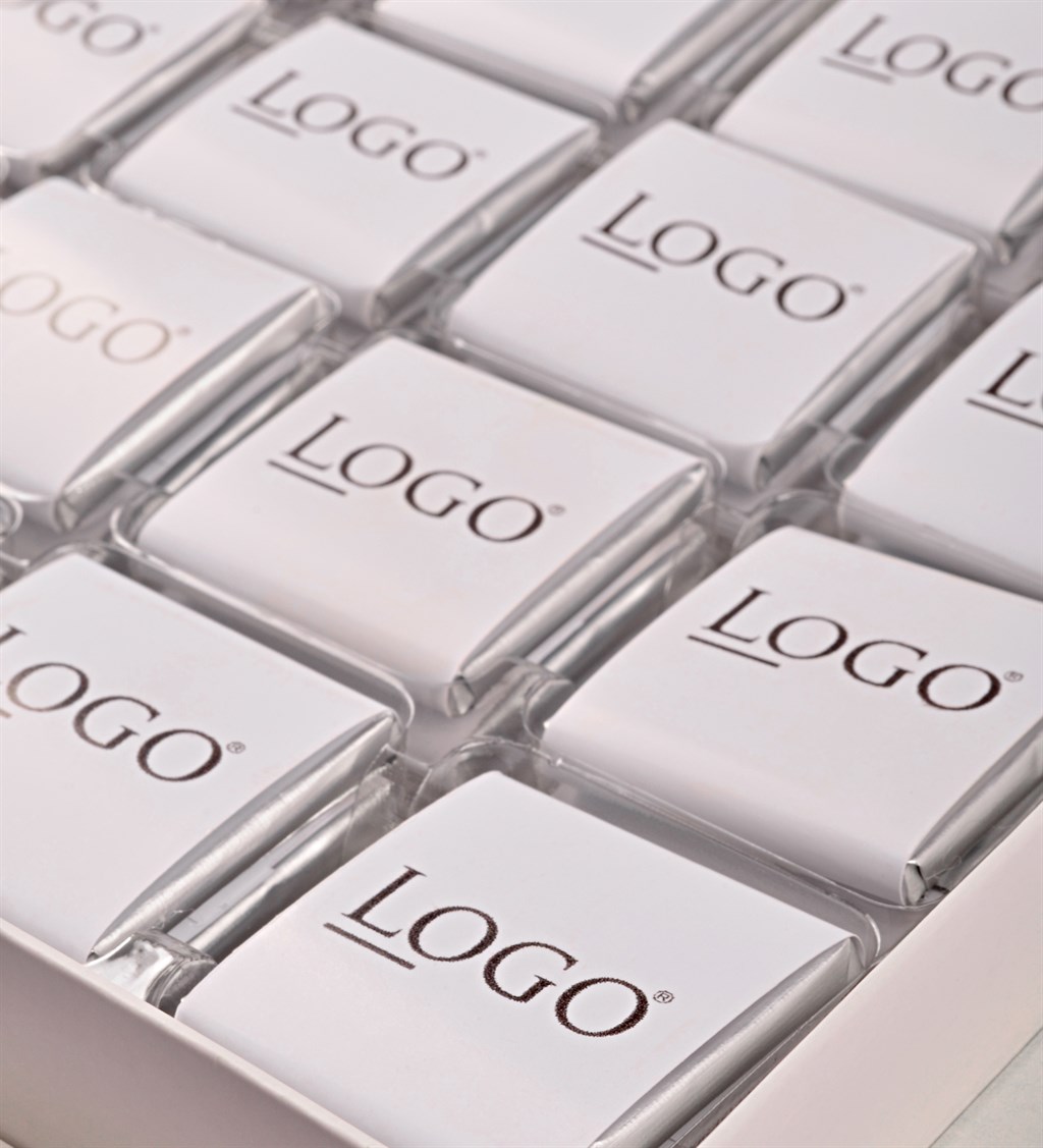 Firma Logolu Kutu ve Çikolata