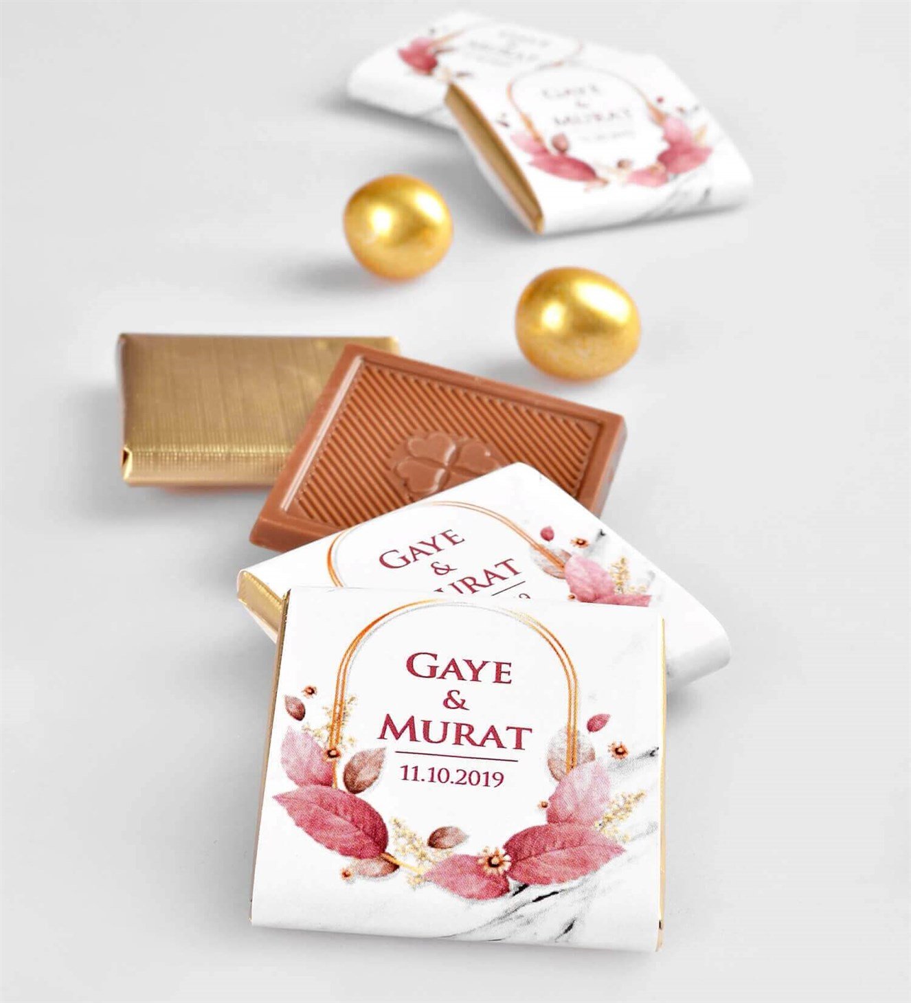 Gül Kurusu Çiçekli İsimli 50 Adet Söz & Nişan Çikolatası
