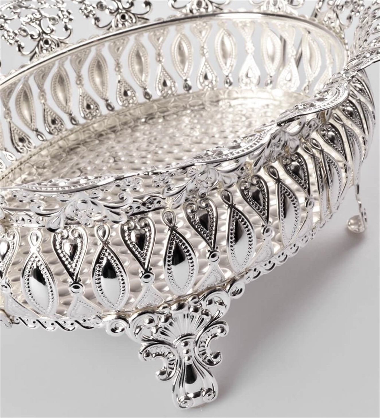 Gümüş Renkli Kapaklı Şekerlik