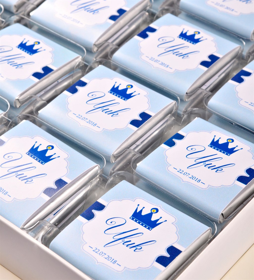 İsimli Nazar Boncuklu Madlen Çikolata