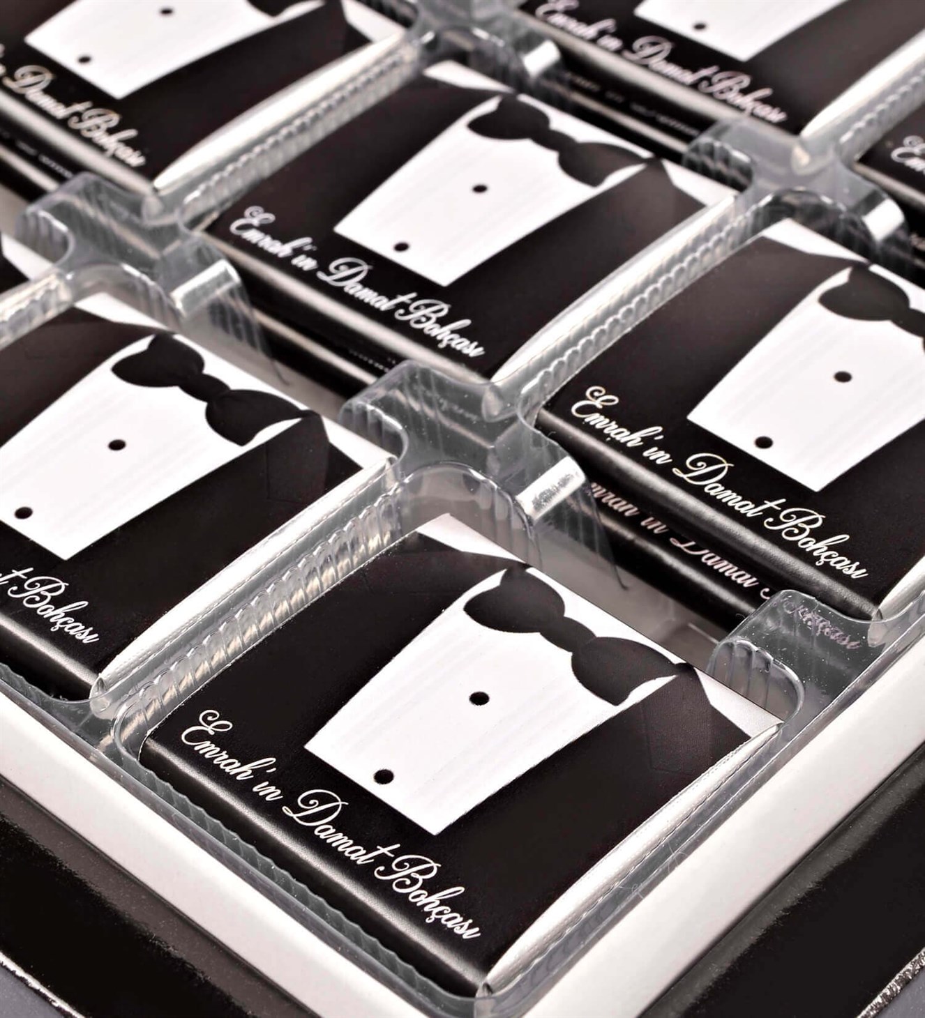 İsme Özel Damat Bohçası Siyah Kutulu 48'li Çikolata