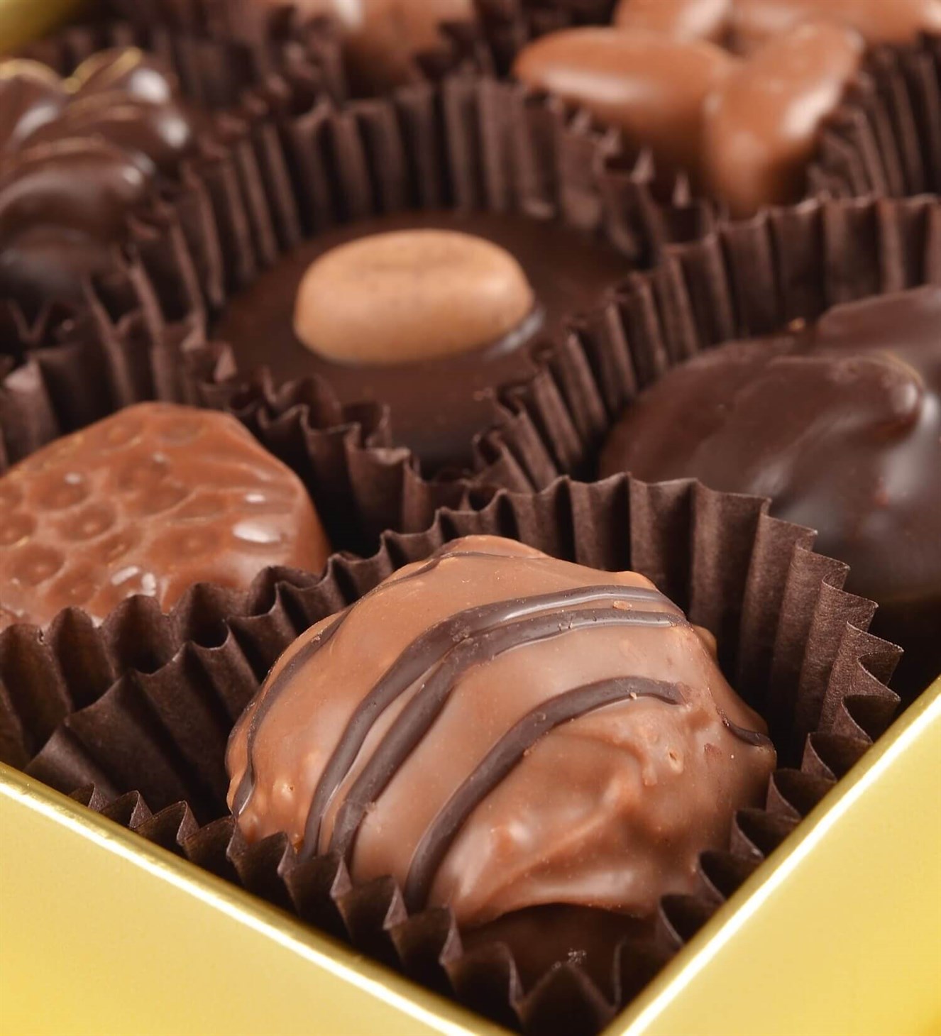 İsme Özel, Kırmızı Kalp Tasarım Kutulu Spesiyal Çikolata 9'lu