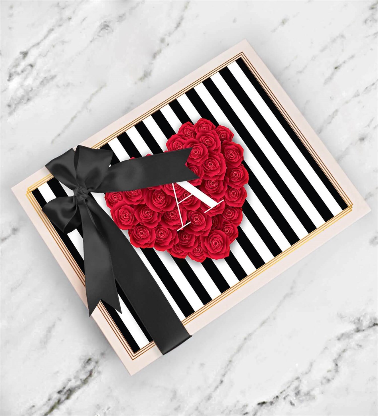 Kişiye Özel İsim Baş Harfli, Kalp Gül Tasarımlı Spesiyal Çikolata 42'li