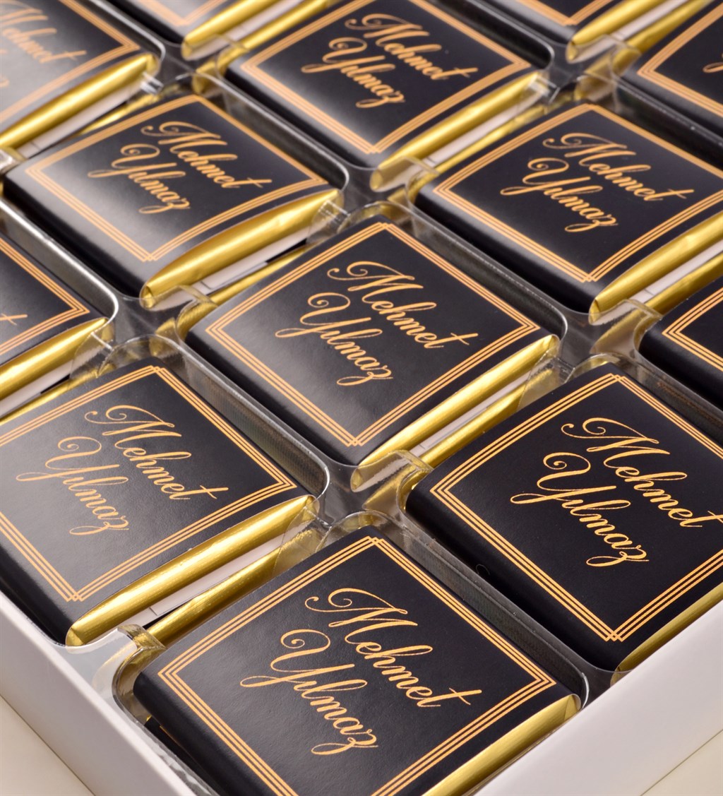 Kişiye Özel Kutulu Madlen Çikolata