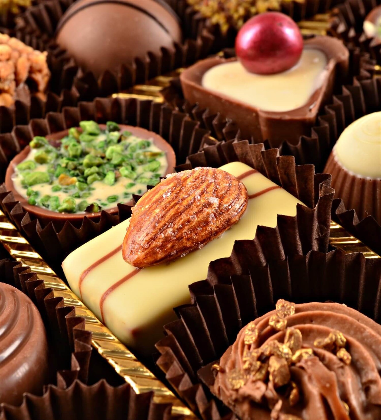 Kişiye Özel, Pembe Kalpli ve Melek Prenses Kutulu Spesiyal Çikolata 42'li