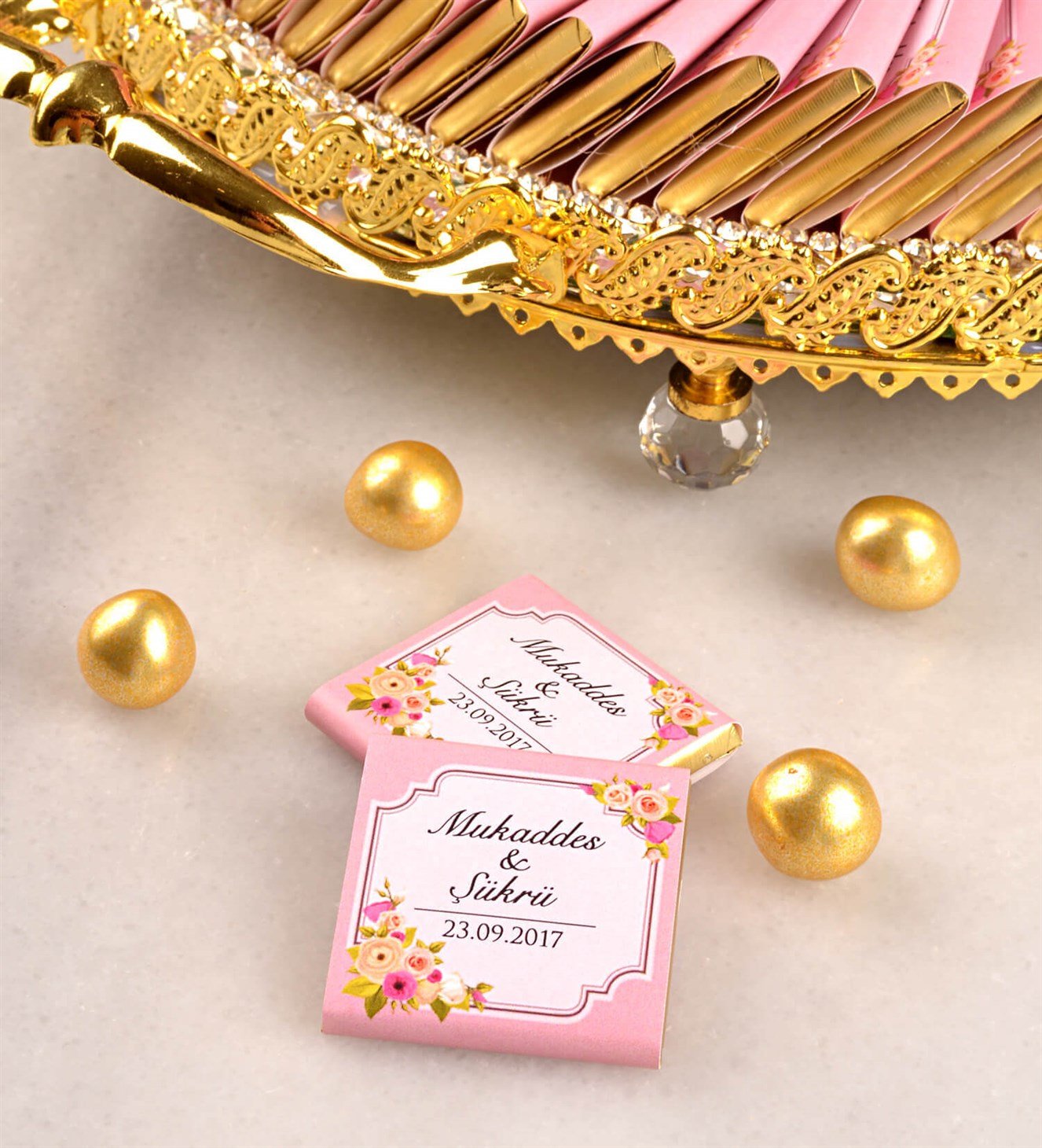 Pembe Çerçeveli İsimli Söz & Nişan Çikolatası