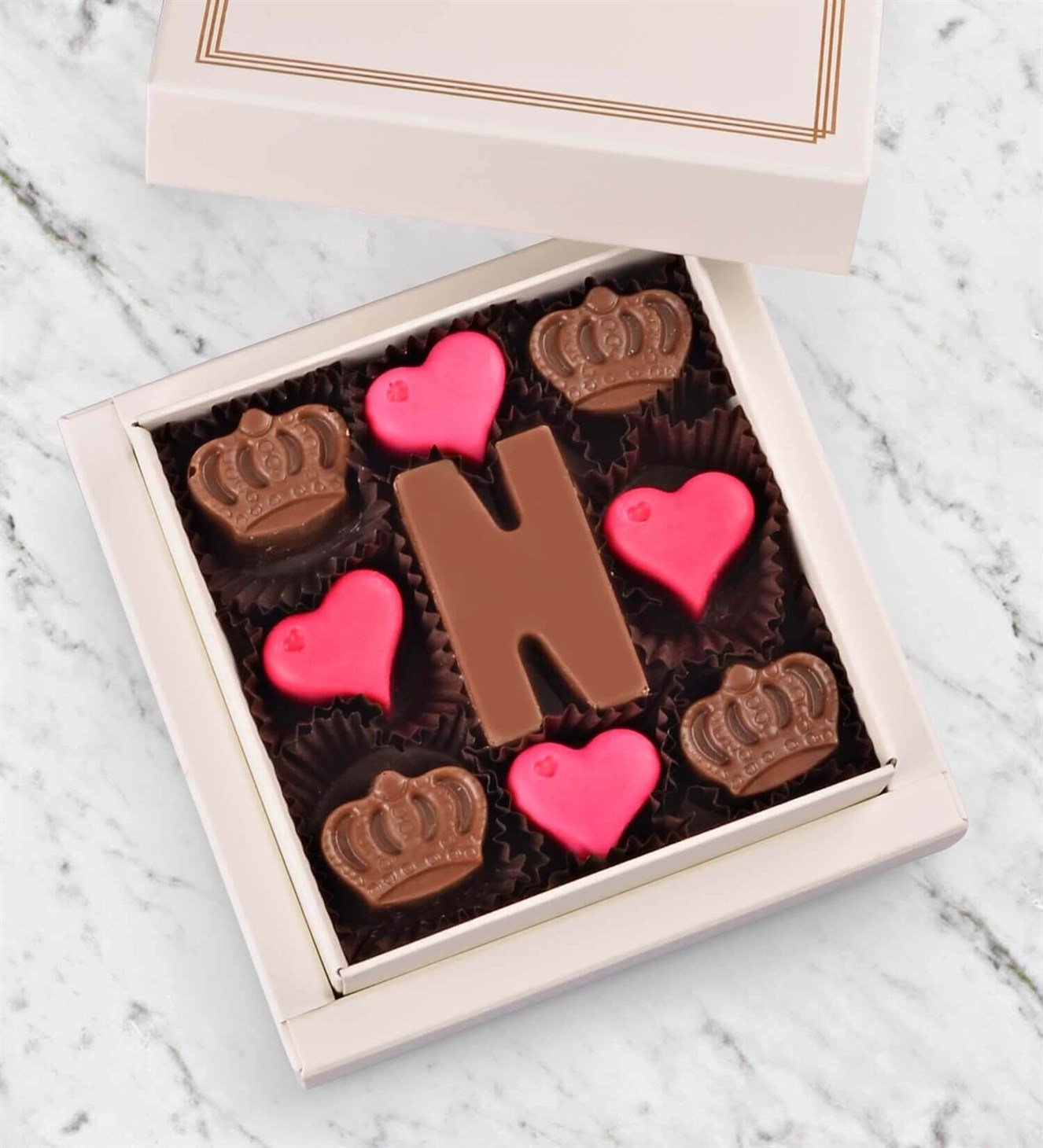 Prenses Taçlı ve Baş Harfli Kalpli Çikolata