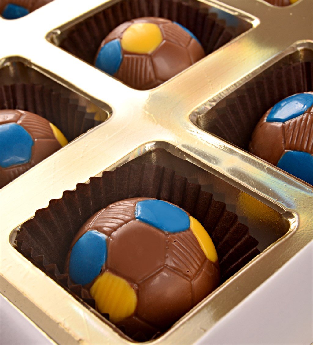 Sarı Lacivert Top Çikolatası