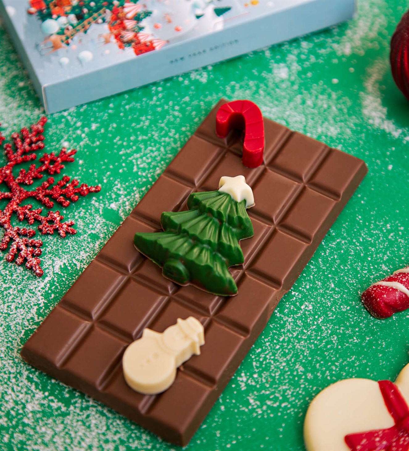 Yılbaşı Karnavalı | Sütlü Tablet Çikolata