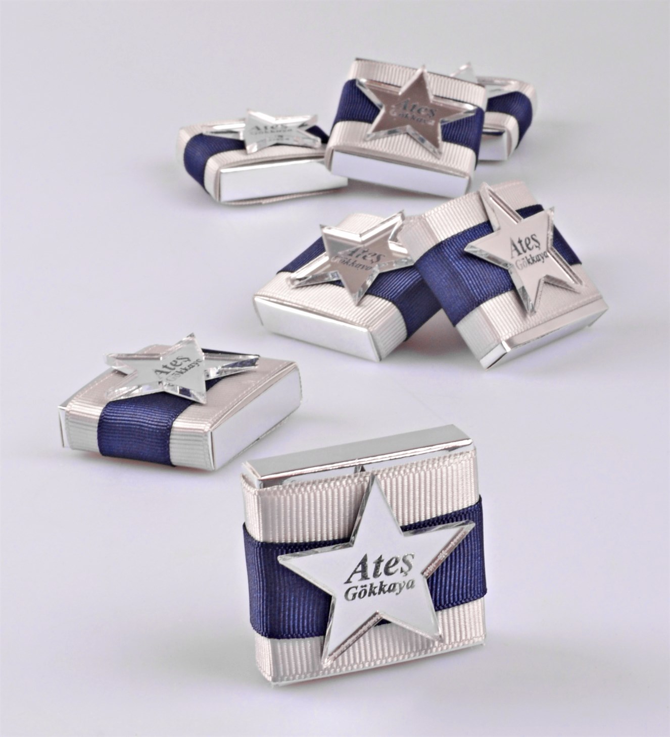 Yıldız Pleksili İsimli Bebek Çikolatası