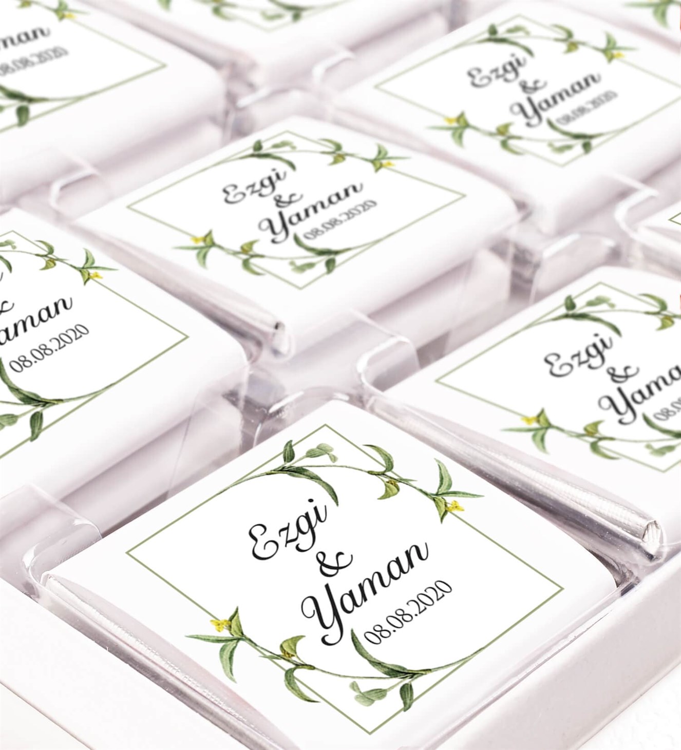 Zarif Dallar İsimli ve Tarihli Kutulu Söz & Nişan Çikolatası