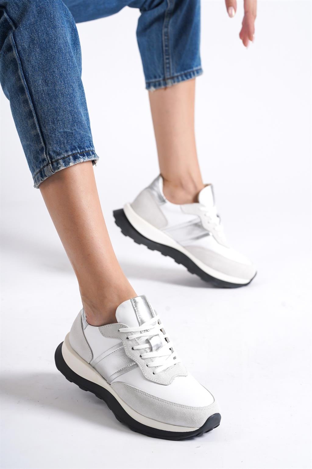 Hakiki Deri Beyaz Gümüş Kadın Deri Sneaker Spor Ayakkabı DP63-MS