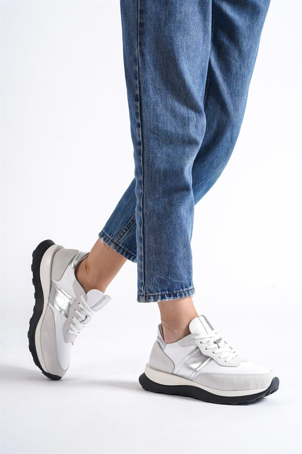 Hakiki Deri Beyaz Gümüş Kadın Deri Sneaker Spor Ayakkabı DP63-MS