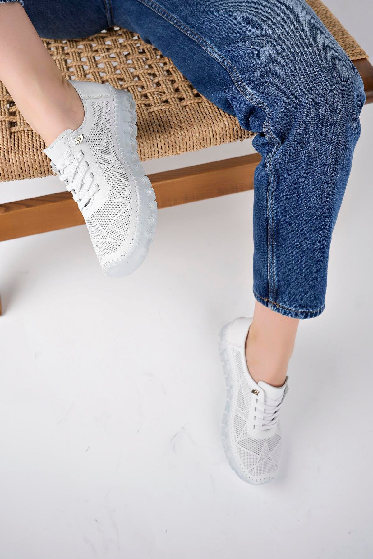 Hakiki Deri Beyaz Kadın Deri Casual DP75-0698