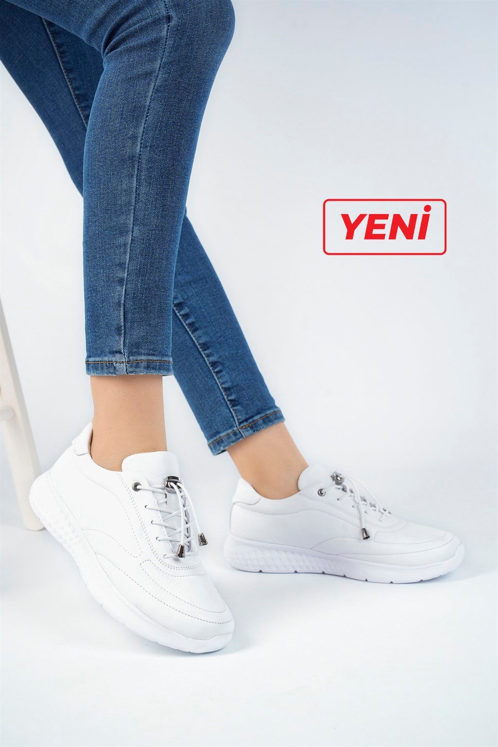 Hakiki Deri Beyaz Kadın Deri Sneaker Spor Ayakkabı DP71-0110