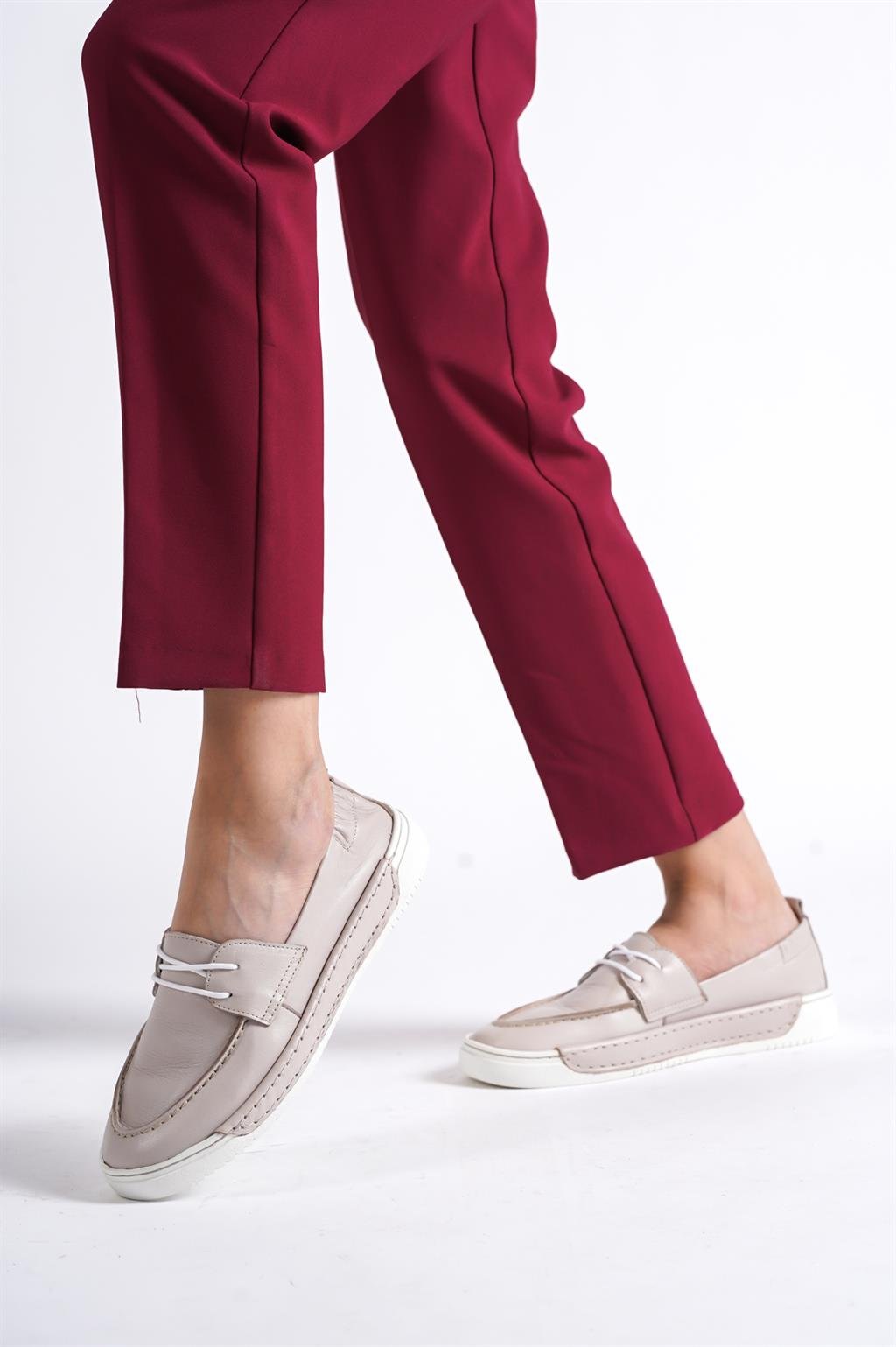 Hakiki Deri Silver Gri Kadın Deri Casual Ayakkabı DP72-28104