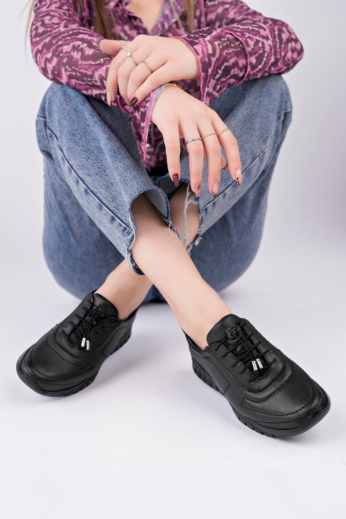 Hakiki Deri Siyah Kadın Deri Sneaker Ayakkabı Dp79-0208