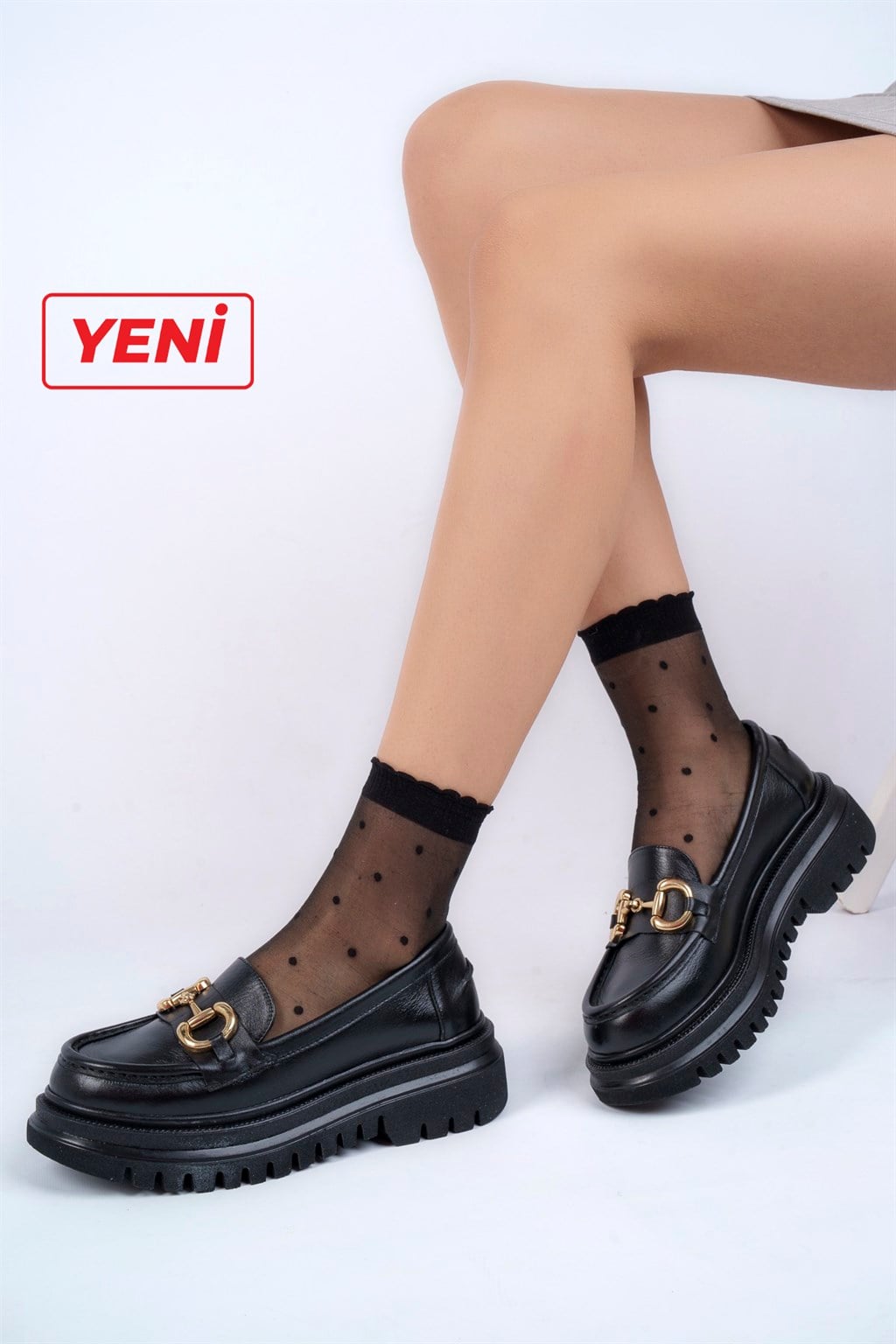 Hakiki Deri Siyah Kadın Günlük Kalın Taban Tokalı Deri Loafer Ayakkabı TRC-216676