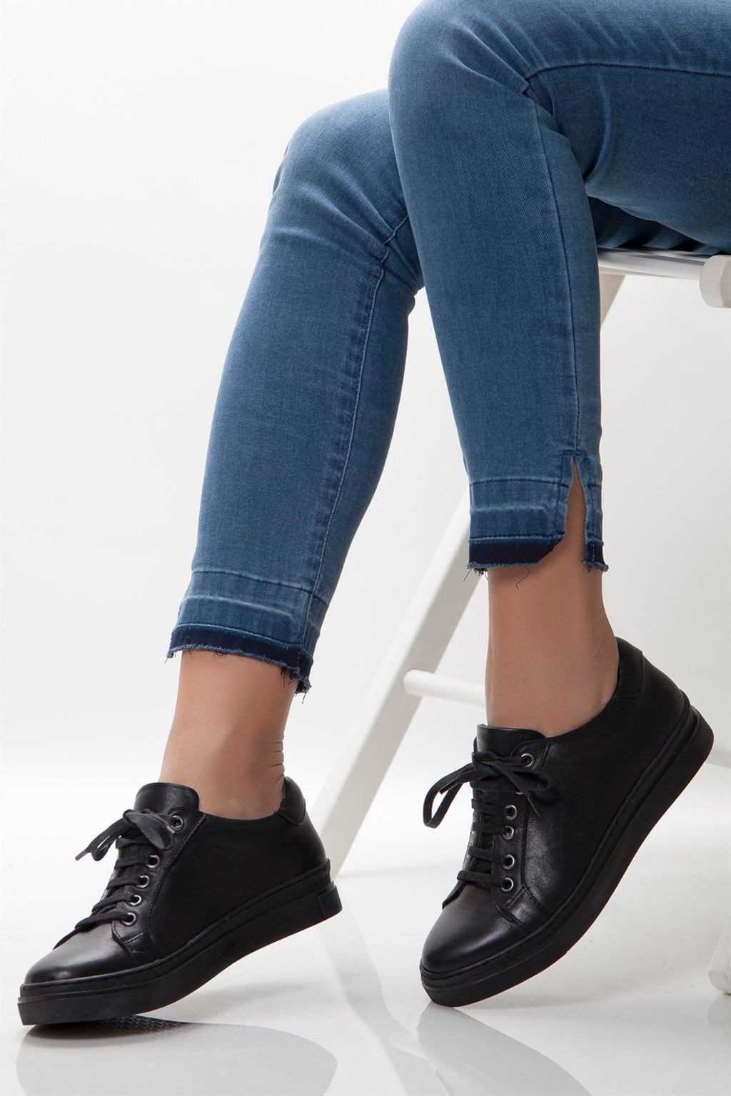 Hakiki Deri Siyah Siyah Kadın Deri Sneaker VNS-M010