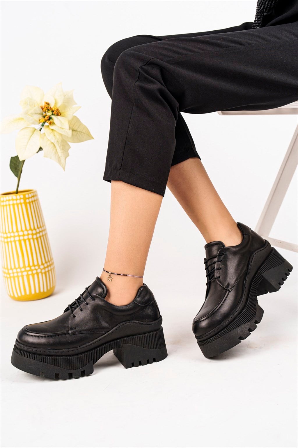 Hakiki Deri Siyah Tırtıklı Platform Taban Loafer Ayakkabı TRC-3003
