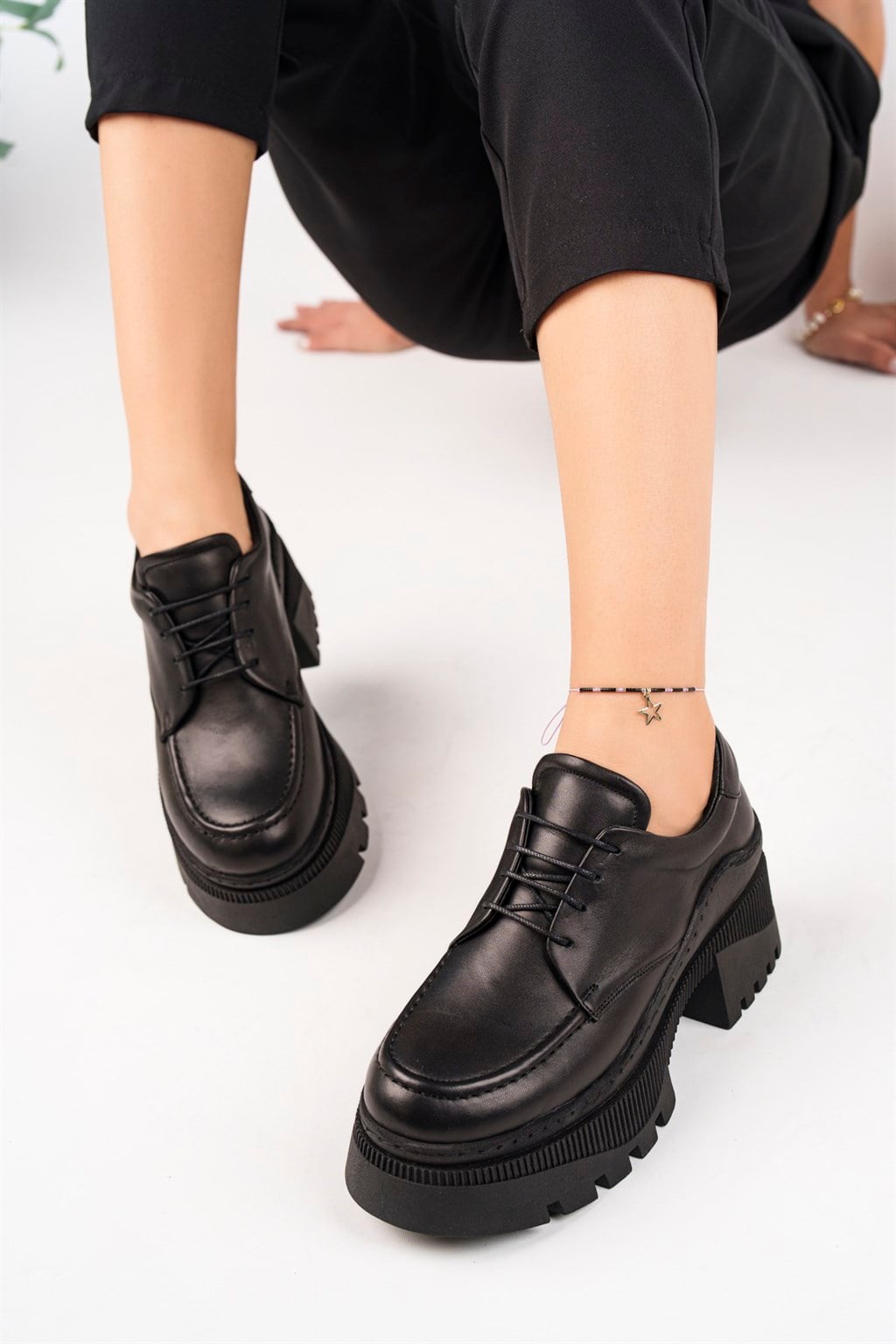 Hakiki Deri Siyah Tırtıklı Platform Taban Loafer Ayakkabı TRC-3003
