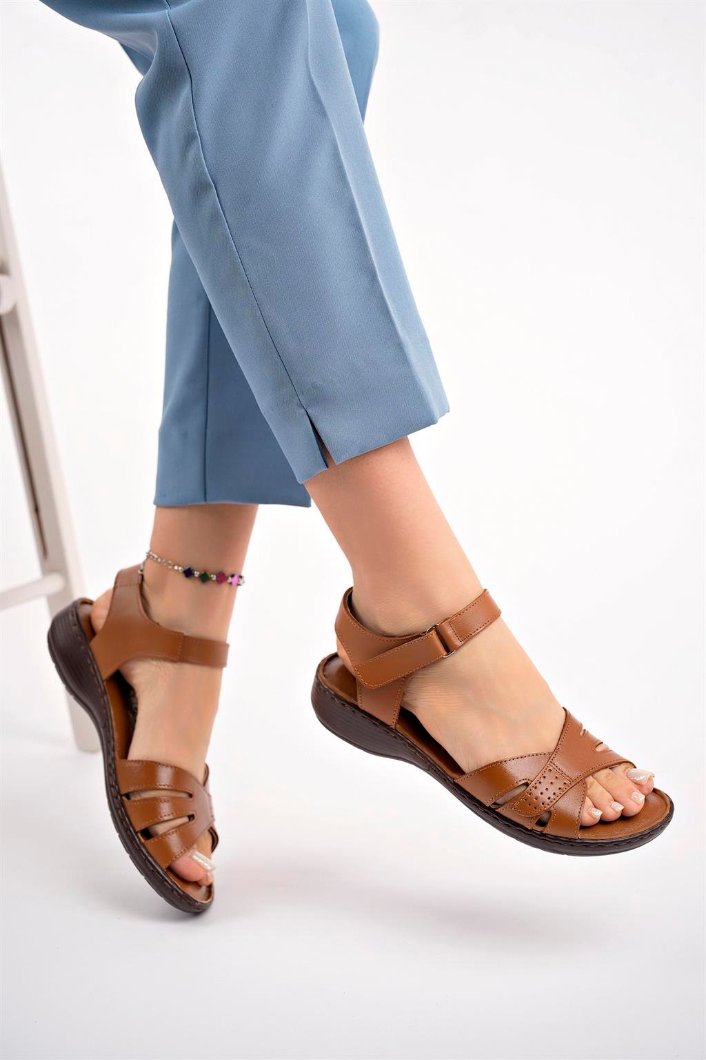 Hakiki Deri Taba Kadın Deri Sandalet DC-0316