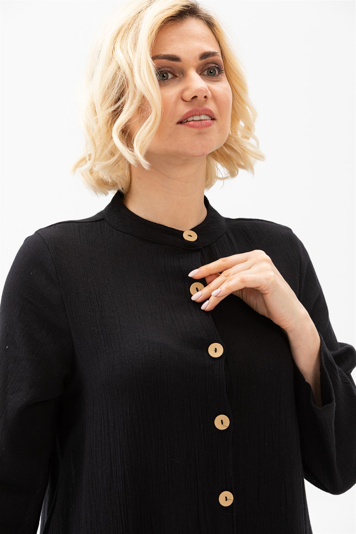 Esen Abaya Black