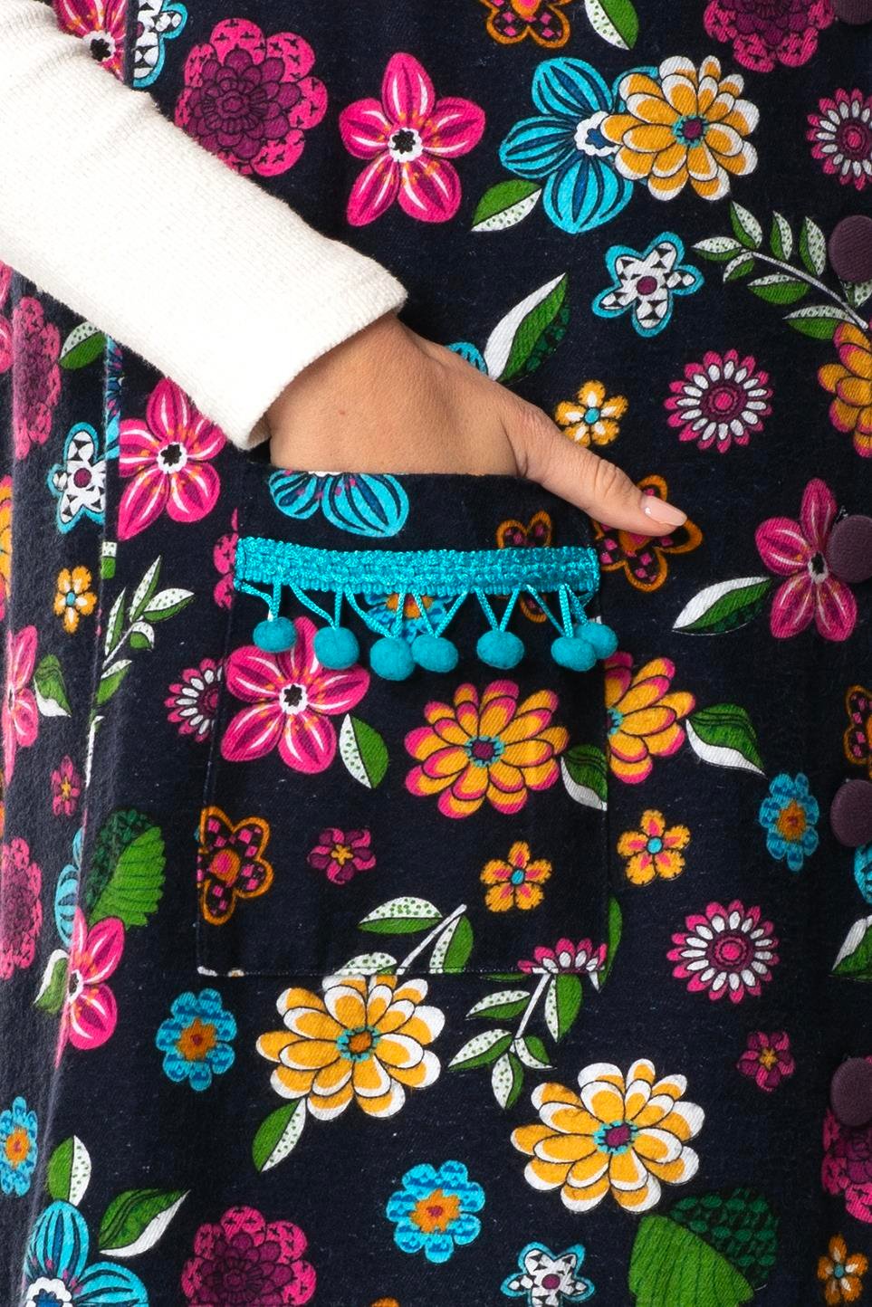 Esra Çiçek Desenli Otantik Çift Cepli Kolsuz Pazen Kışlık Yelek Lacivert Lcvt