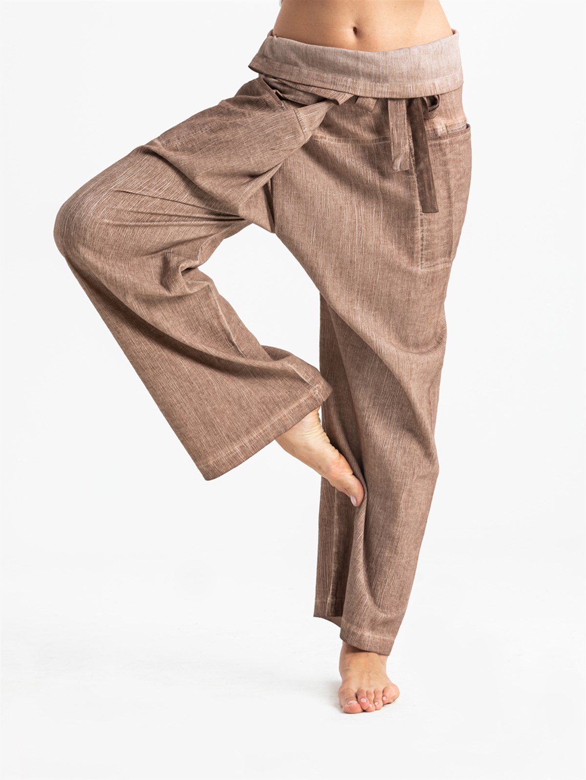 Women Sile Fabric Thai Fisherman Pants Brown