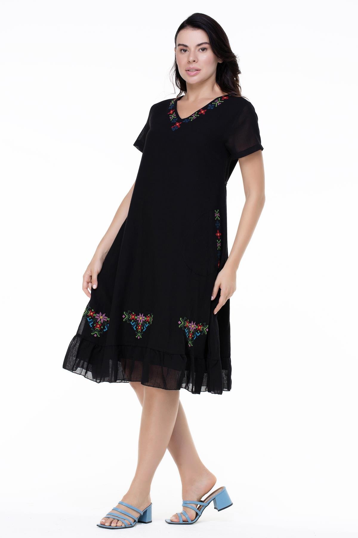 Kısa Kol Büyük Beden Mehtap Şile Bezi Nakış Detaylı Midi Boy Yazlık Otantik Elbise Siyah Syh