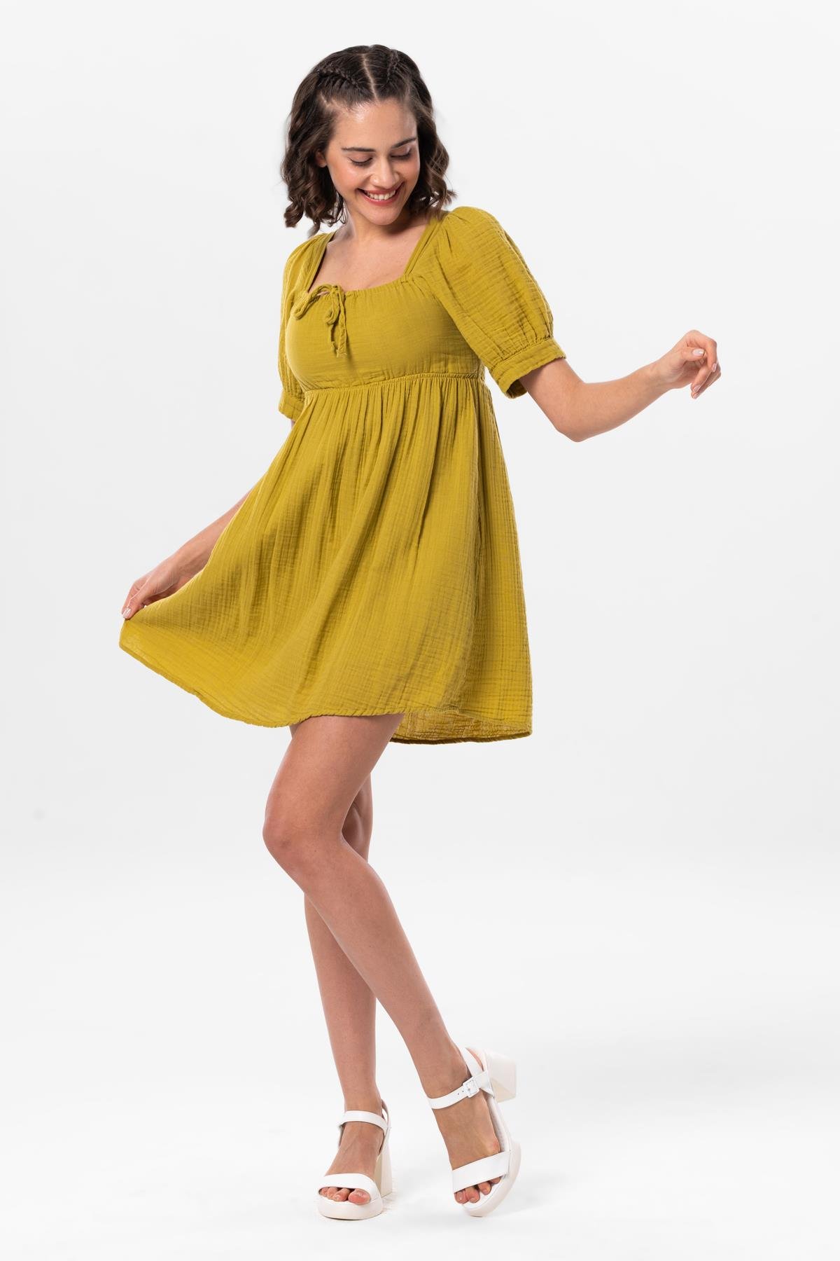 Kısa Kol Lara Kare Yaka Bağlama Detaylı Yazlık Müslin Elbise Yağ Yeşili Ygysl