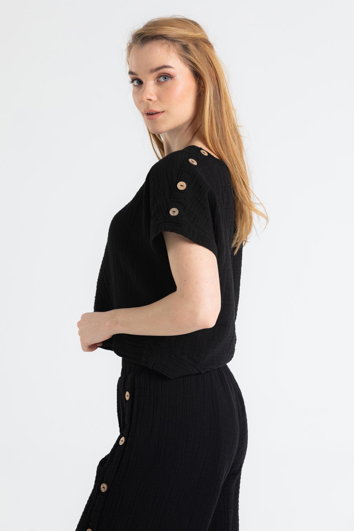 Kısa Kol Müslin İzel Bluz Siyah Syh