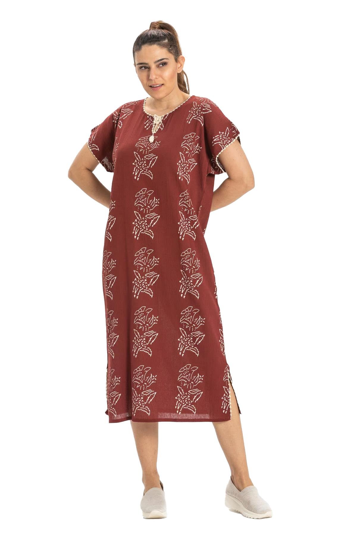 Kısa Kol Şile Bezi Baskılı Midi Boy Elbise Zambak Desen Bordo Brd