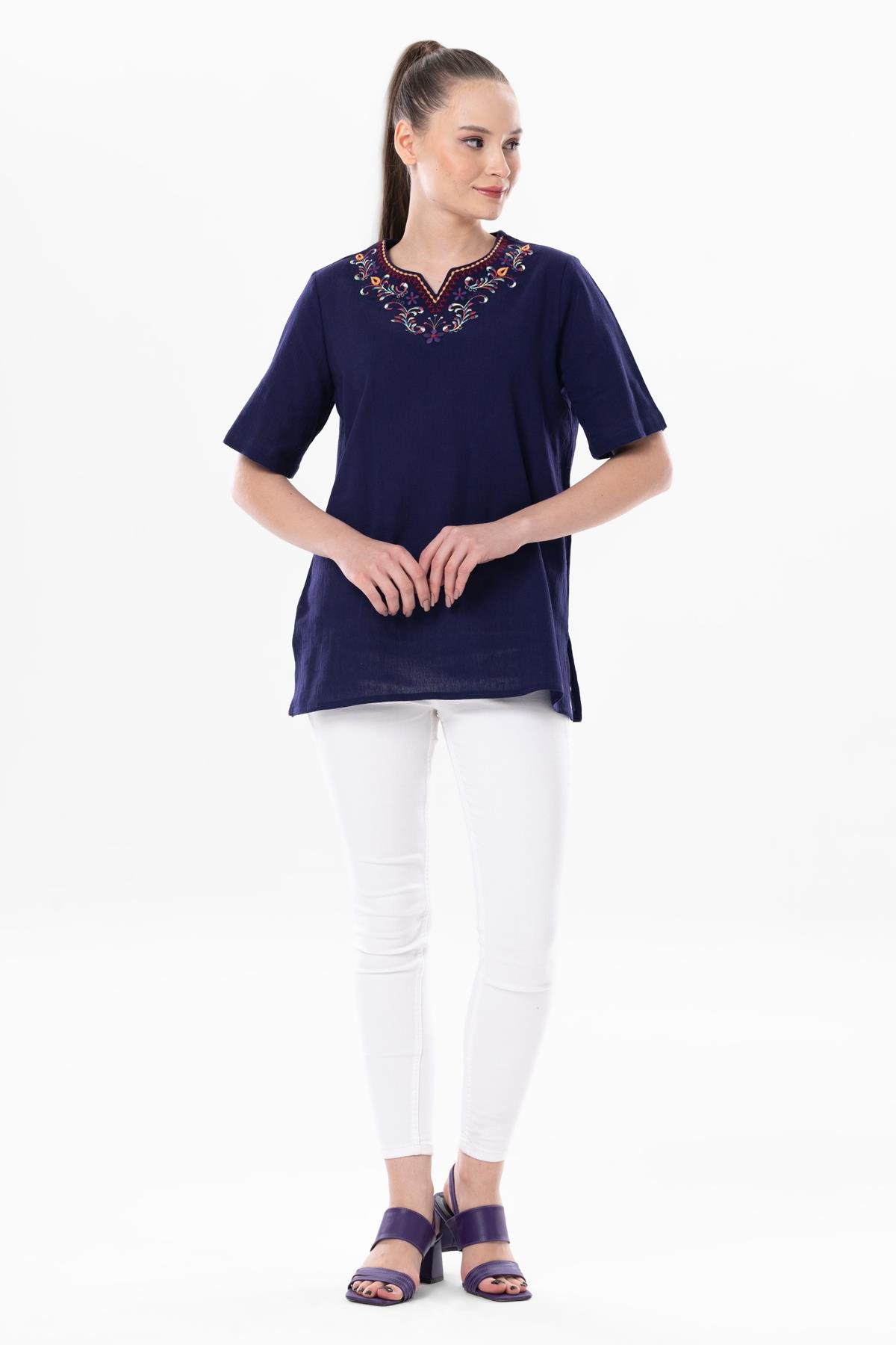 Kısa Kol Şile Bezi Gökkuşağı Nakış Detaylı Yazlık Bluz Mor Mor