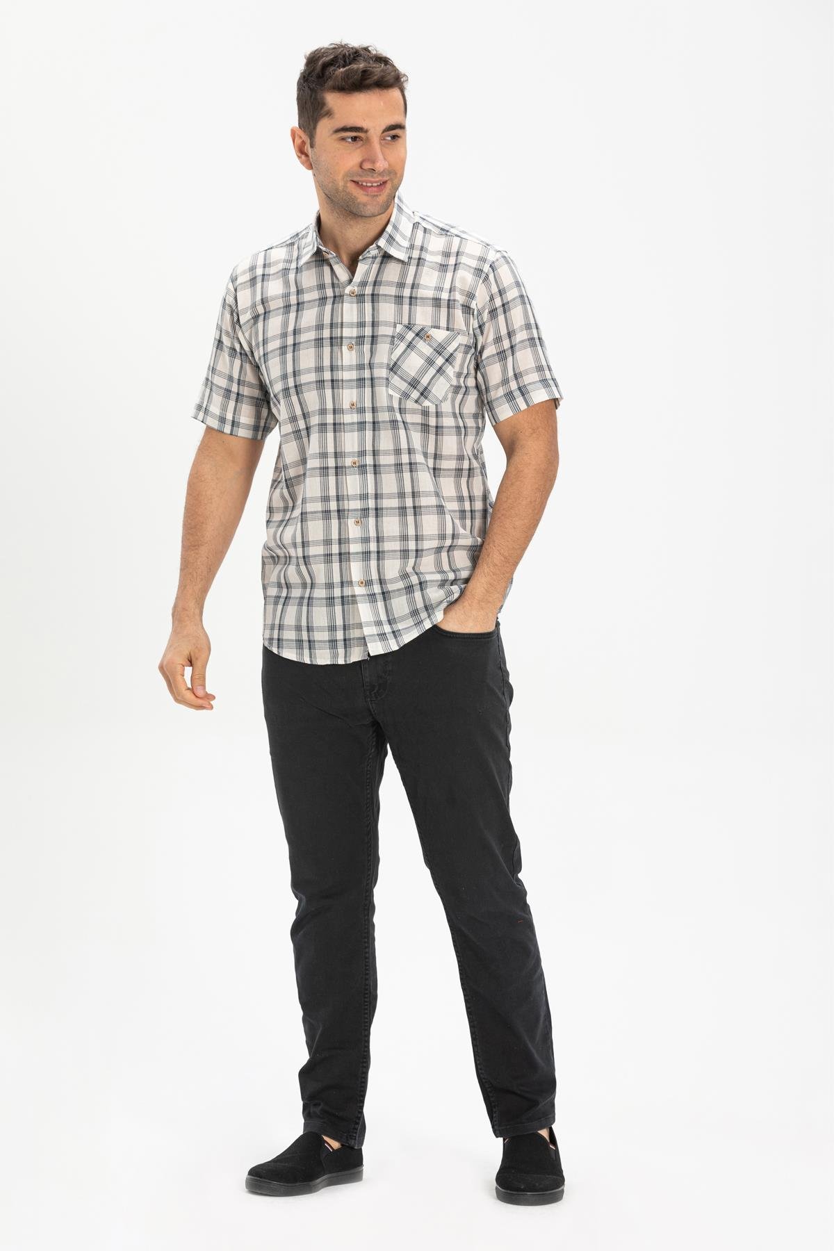 Short Sleeve Sile Fabric Men Shirt Black  Plaid