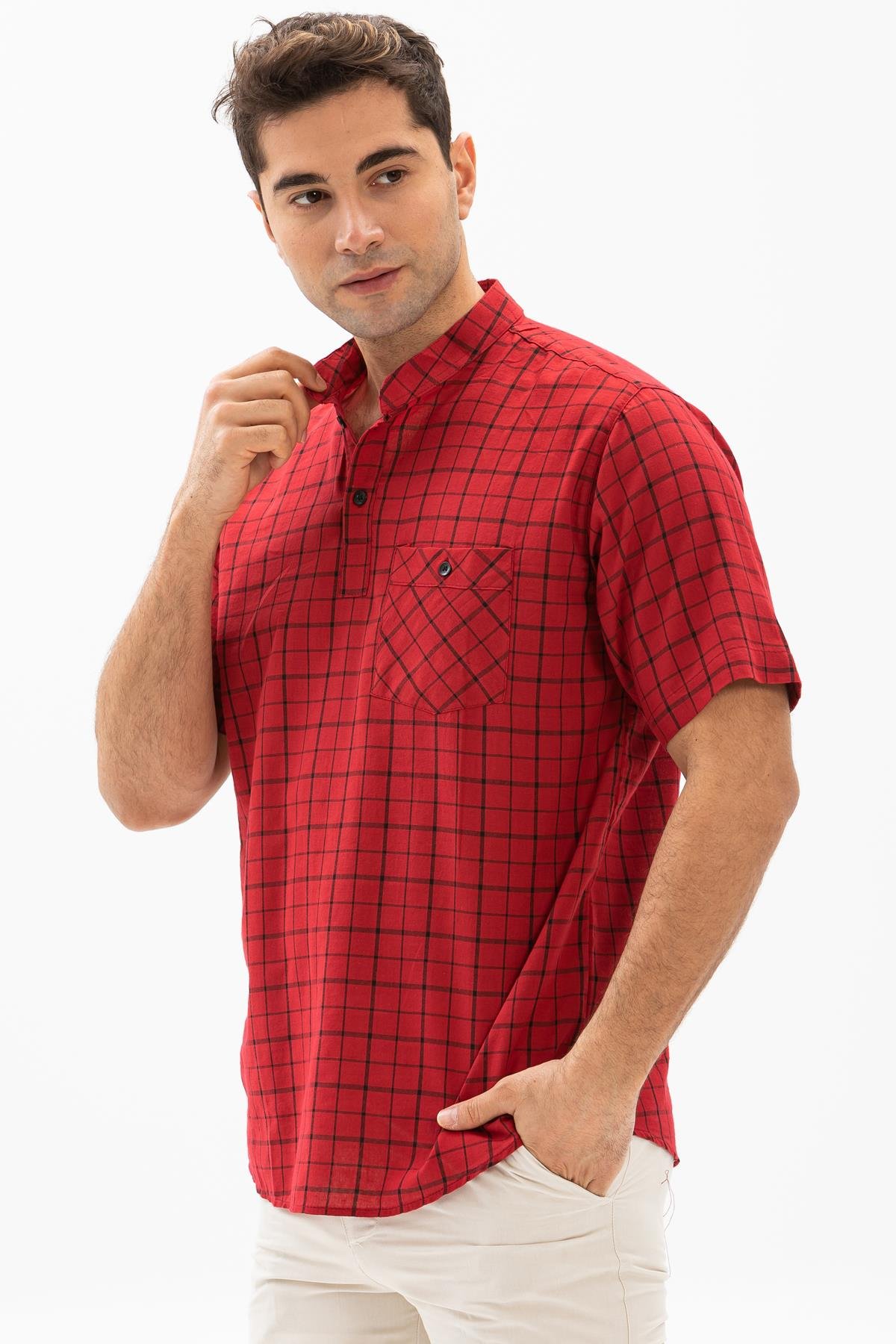 Kısa Kol Şile Bezi Tek Cepli Hakim Yaka Erkek Tshirt Kırmızı Kareli 3056