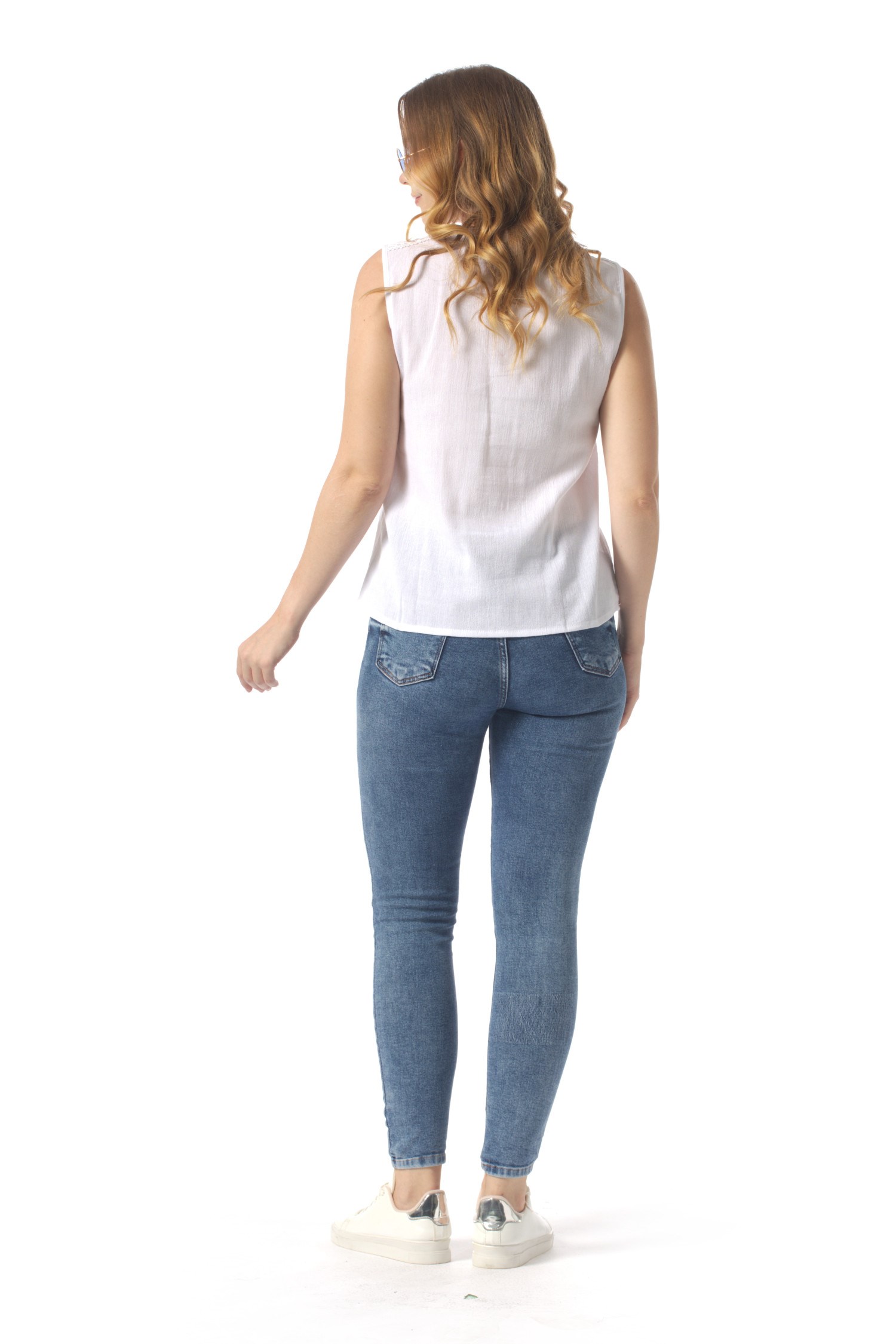 Sleeveless Ceylan Şile Fabric Summer Lace Short Blouse White 