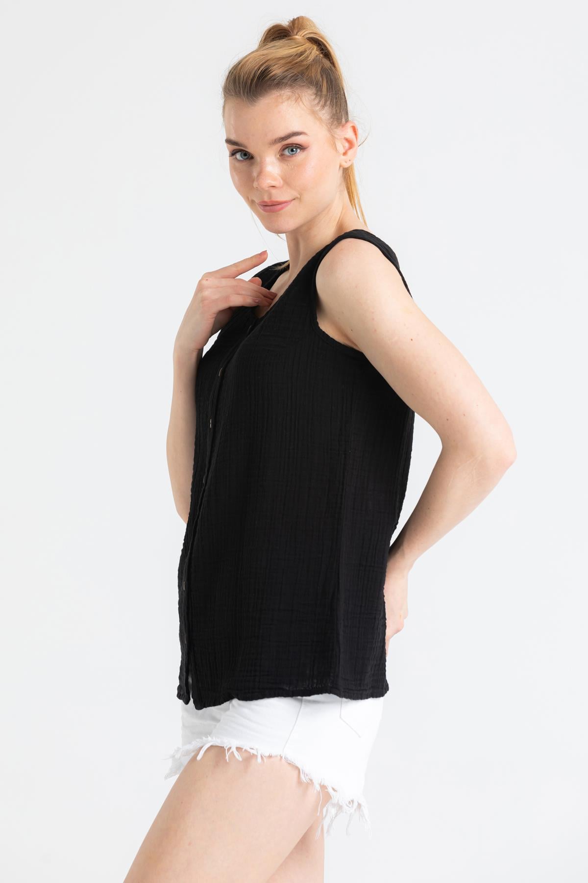 Sleeveless Muslin Melis Blouse Black
