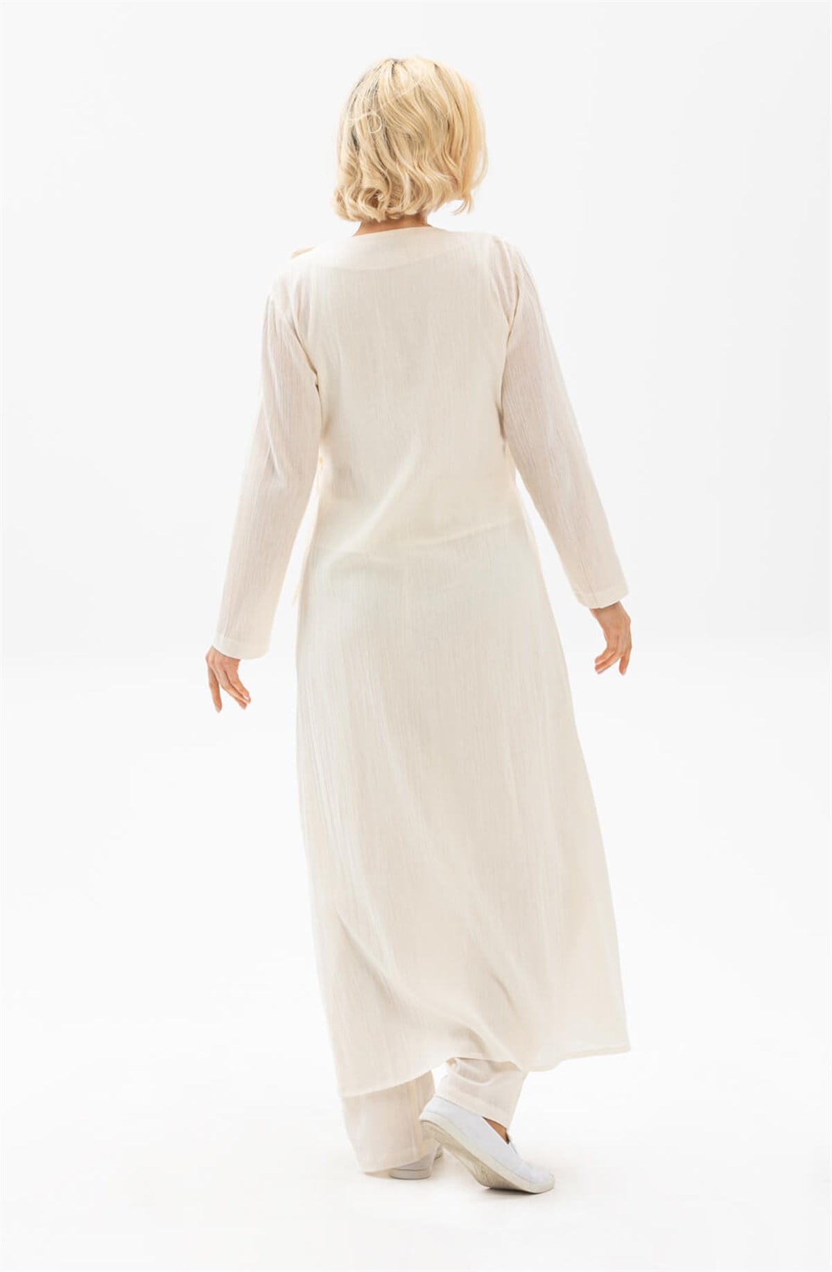 Embroidered Abaya Cream
