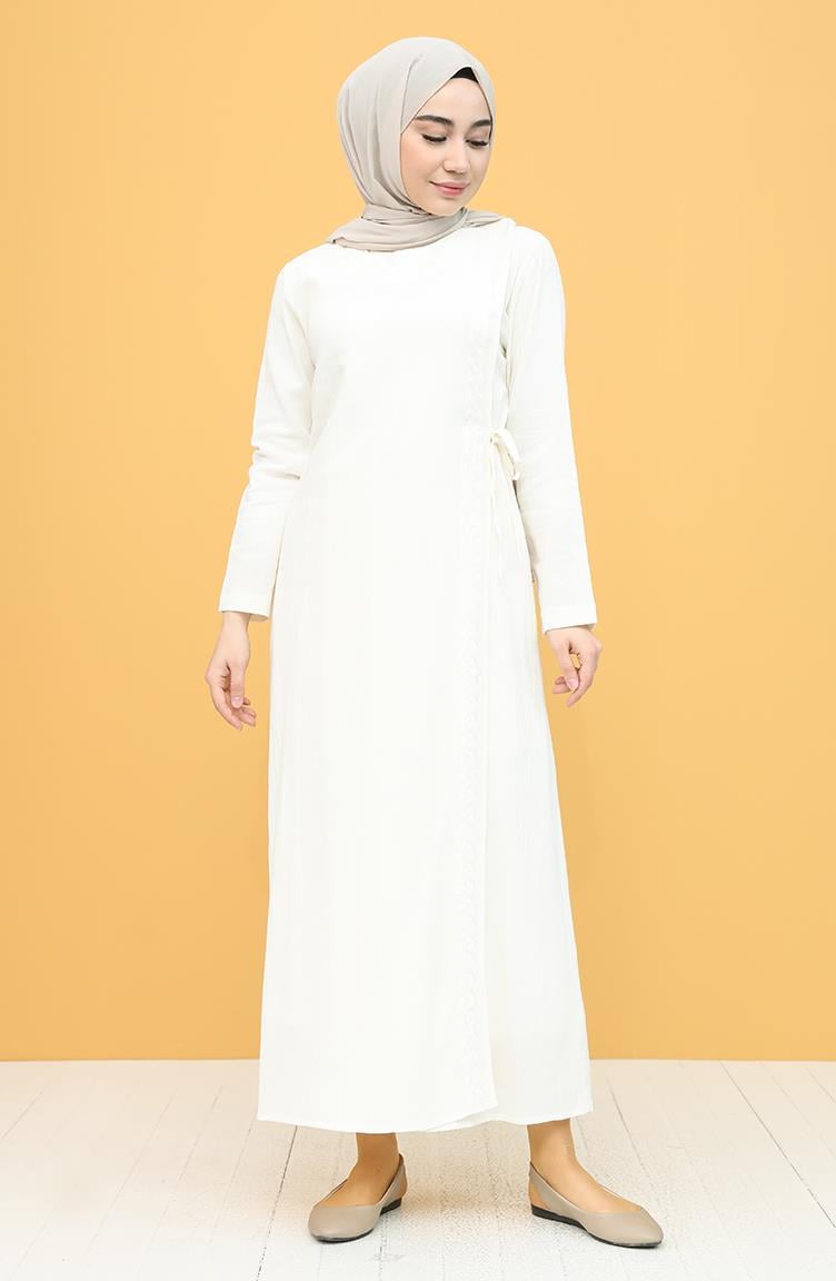 Embroidered Sile Fabric Abaya Cream