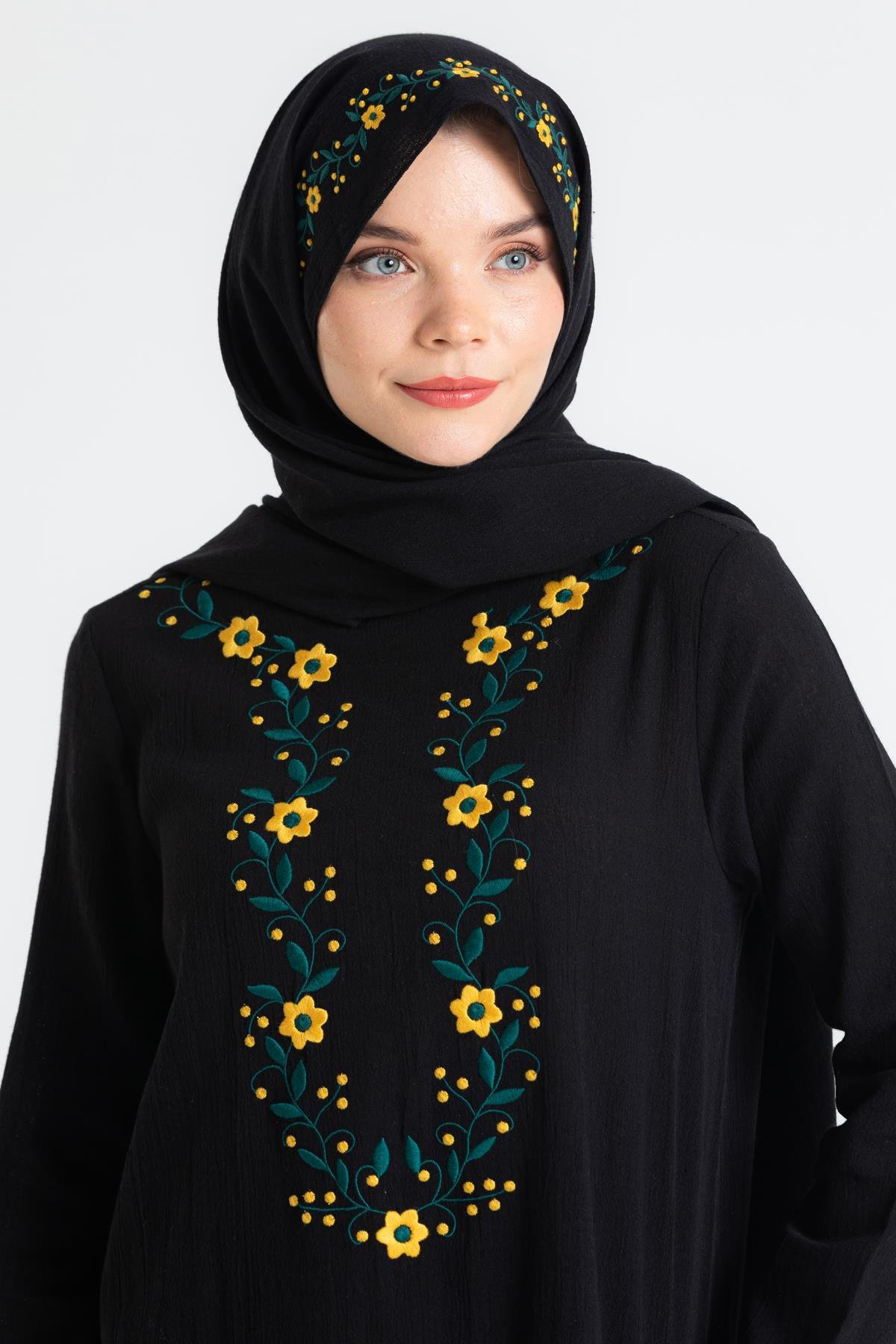 Şile Bezi Çiğdem Nakışlı Şal Siyah Syh