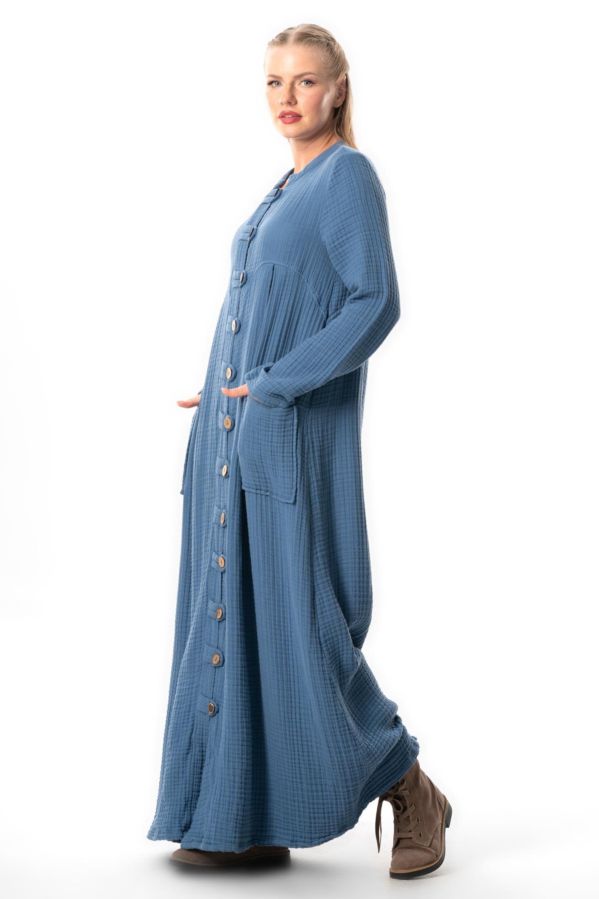 Uzun Kol Cennet Hakim Yaka Düğme Detaylı Sonbahar ve Kışlık Cepli Double Müslin Ferace İndigo indg